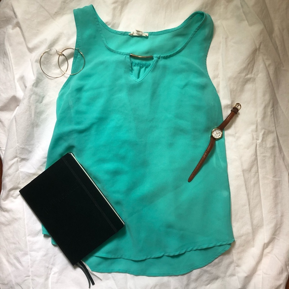 NEW FLOWY DRESS BLOUSE GOLD ACCENT